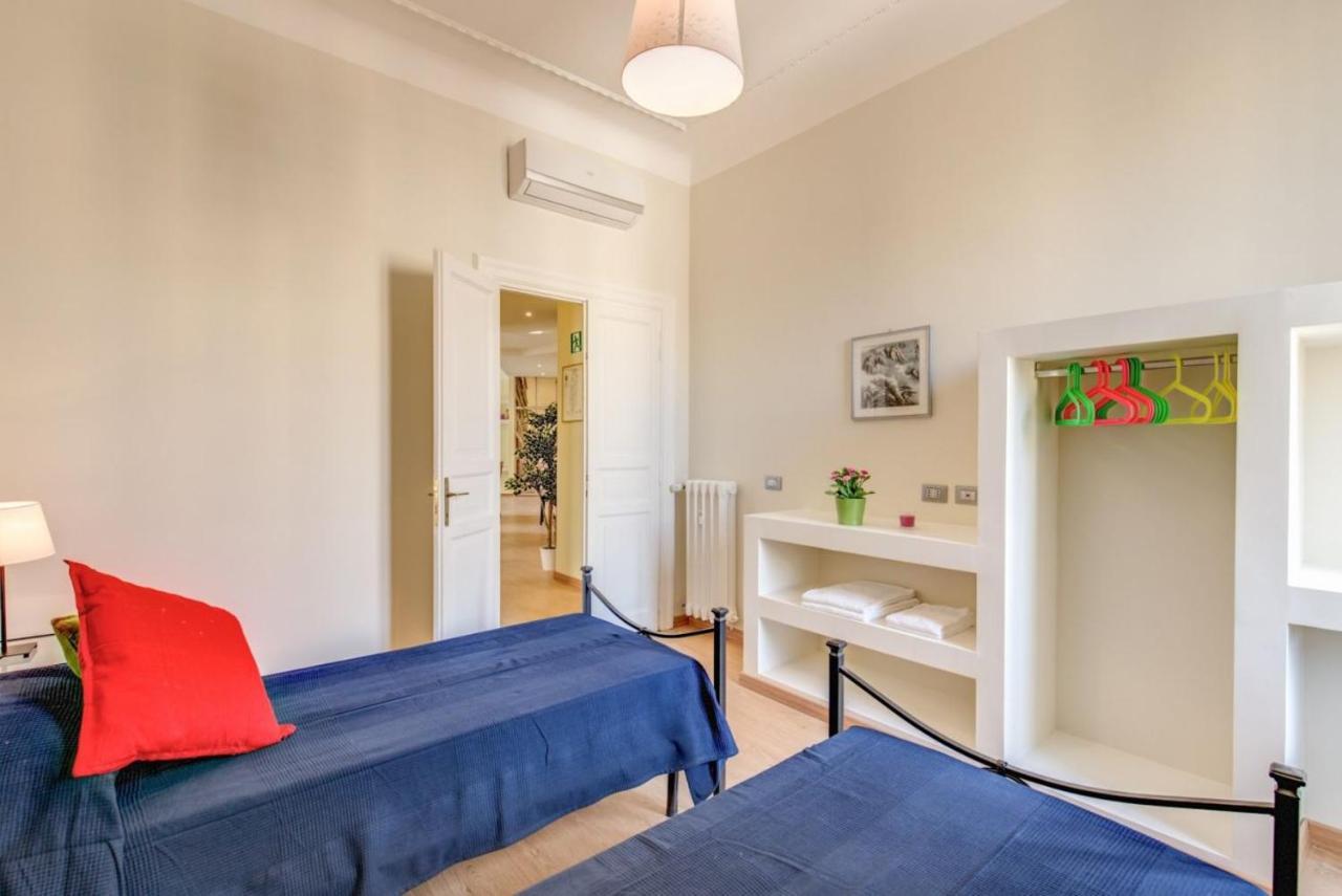 Lovely 4-Bedroom Apartment 30M Sangiovanni Metro Rom Exterior foto