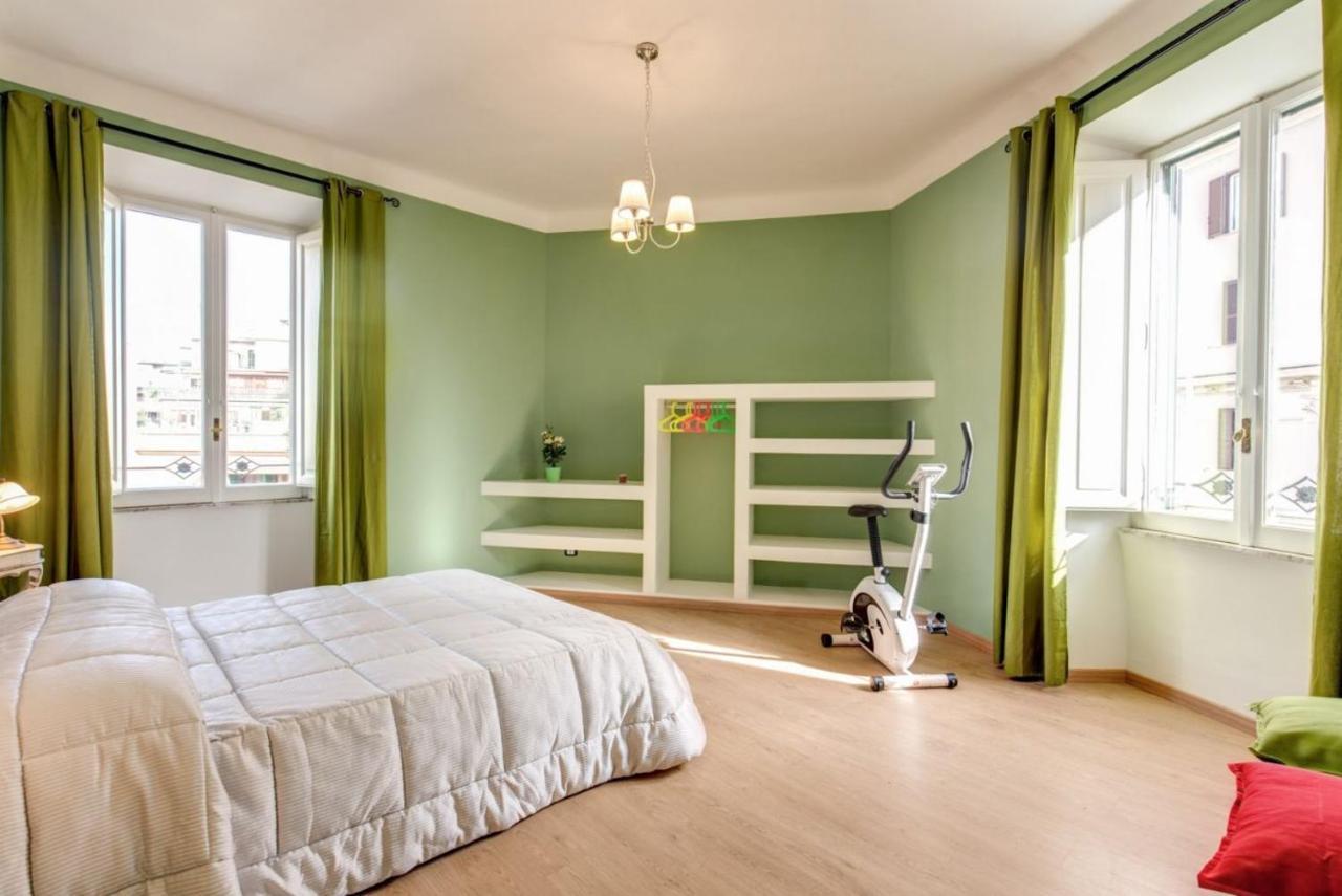 Lovely 4-Bedroom Apartment 30M Sangiovanni Metro Rom Exterior foto