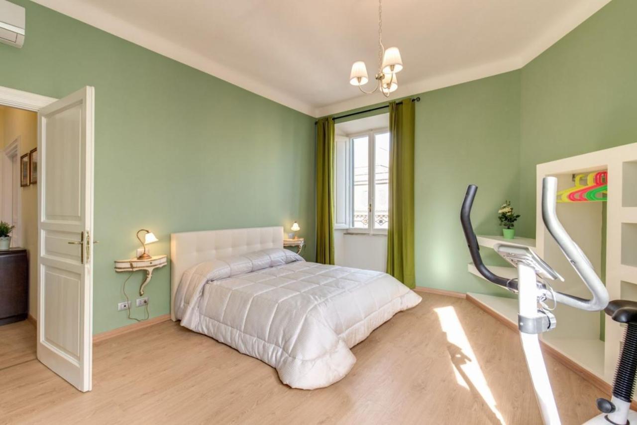 Lovely 4-Bedroom Apartment 30M Sangiovanni Metro Rom Exterior foto