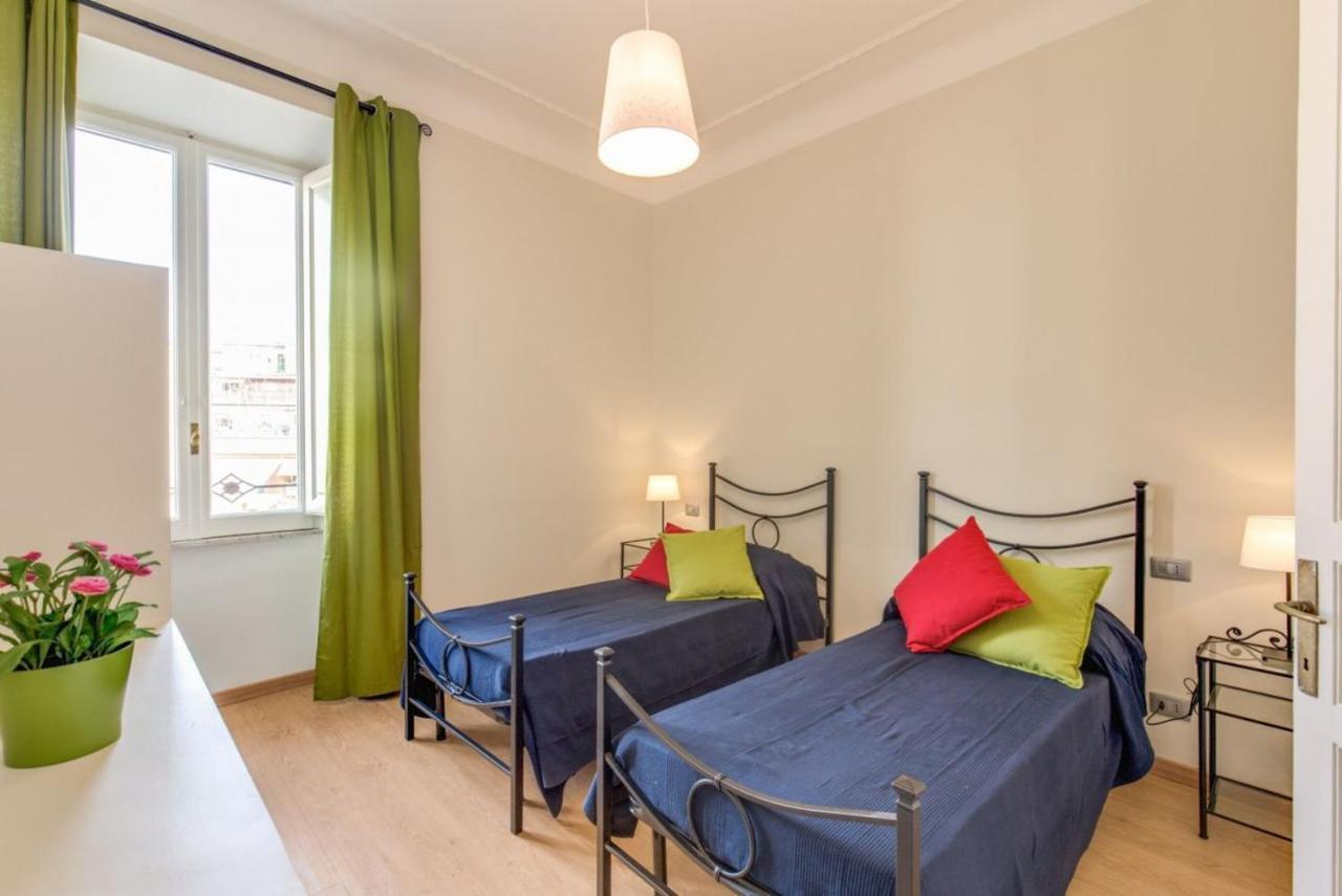 Lovely 4-Bedroom Apartment 30M Sangiovanni Metro Rom Exterior foto